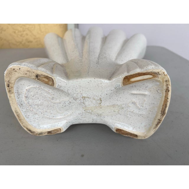 Ceramic Mid 20th Century Art Deco Speckled Cream Gladiolus Vase For Sale - Image 7 of 7