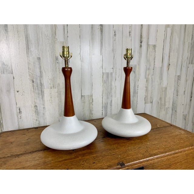 Mid-Century Ceramic and Walnut Table Lamps For Sale - Image 10 of 11