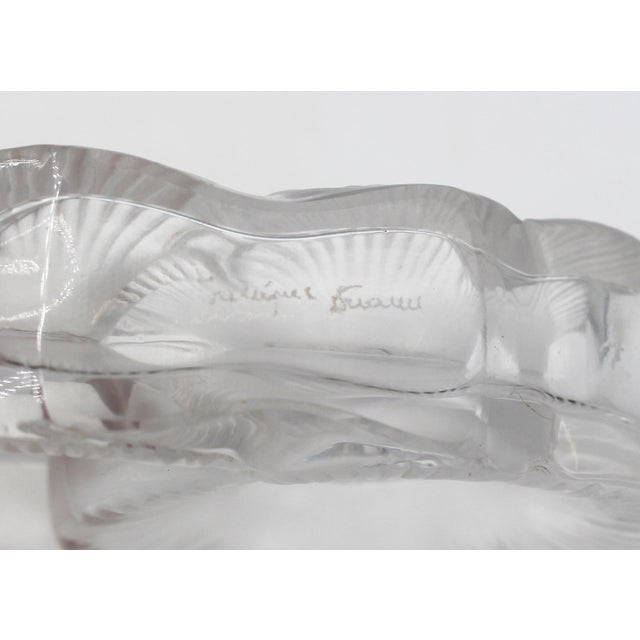 Mid 20th Century C. 1945-77 "Deux Fleurs" French Perfume Bottle by Lalique For Sale - Image 5 of 5