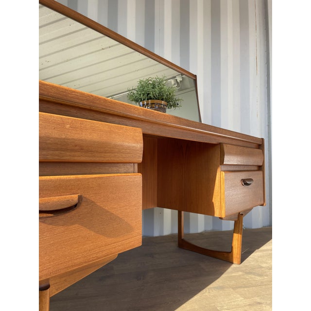 Wood Mid-Century Modern Teak Dressing Table with Mirror by William Lawrence, 1960s For Sale - Image 7 of 18