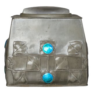 Arts & Crafts Pewter Box by Archibald Knox for Liberty of London, 1890s For Sale