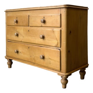 Antique 19th Century English Victorian Pine 2/2 Chest of Drawers For Sale