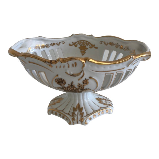 Paris Porcelain Small Urn Basket With Gold Decoration and Old Markings For Sale