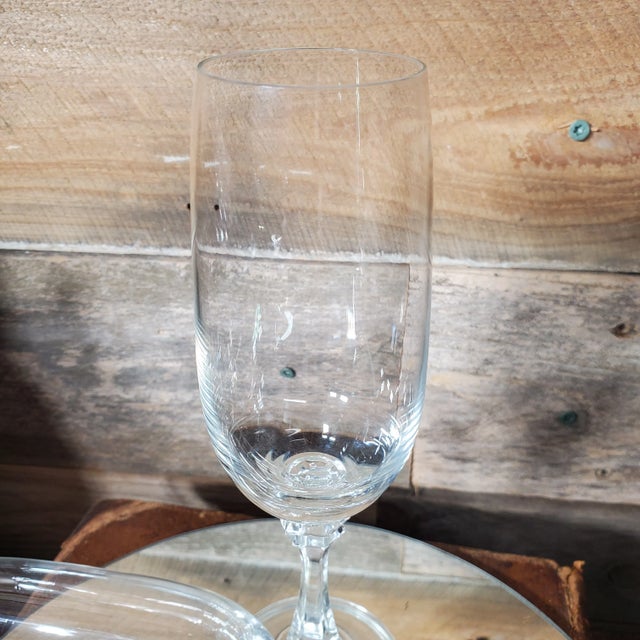 1980s 1980s Lead Crystal Hand-Blown Glass Champagne Flutes - a Pair - 6-Sided Cathedral Stem For Sale - Image 5 of 7