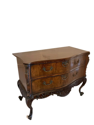 Antique Victorian Figured Mahogany Serpentine-Shaped Chest of Drawers