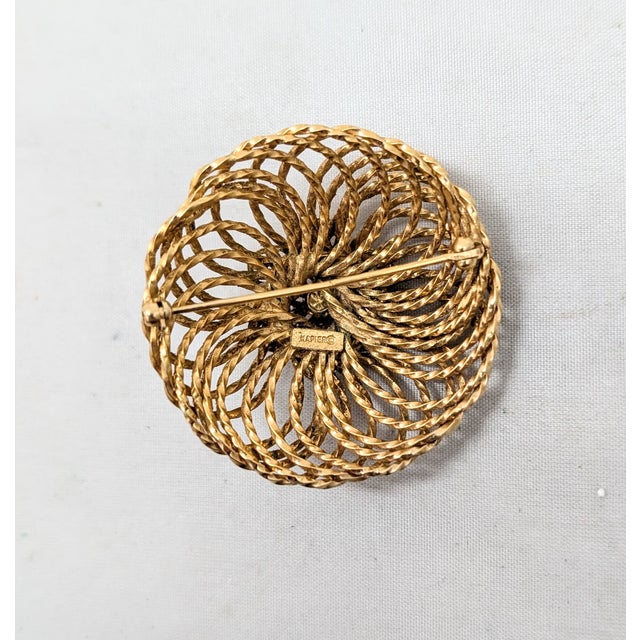 Vintage 1960s Signed Napier Round Goldtone Flower Brooch For Sale In Philadelphia - Image 6 of 6