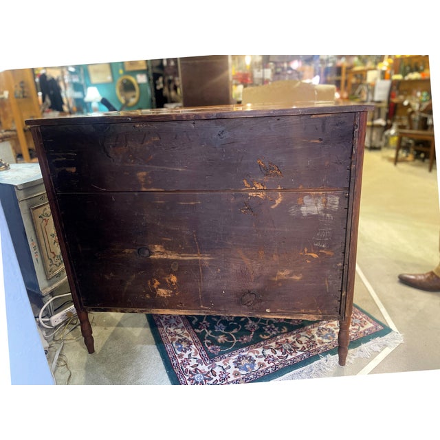 Antique Sheraton Birdseye Maple & Cherry Chest of Drawers in the Manner of John & Thomas Seymore Furniture. For Sale - Image 4 of 5