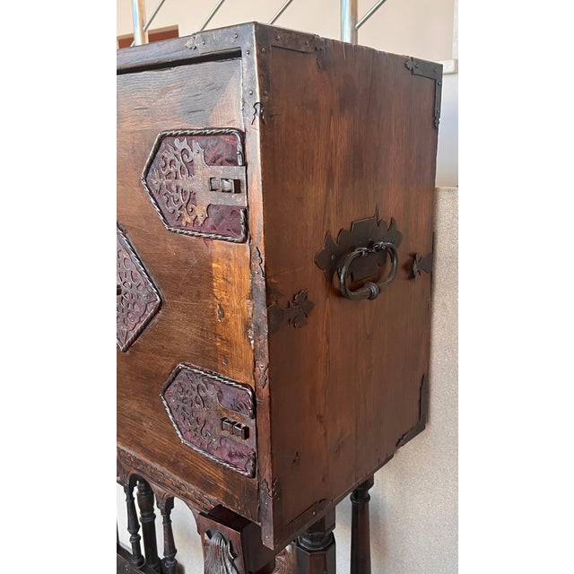 17th Century Spanish Walnut Cabinet on Stand, Desk, Original ‘Bargueño’ For Sale - Image 10 of 18
