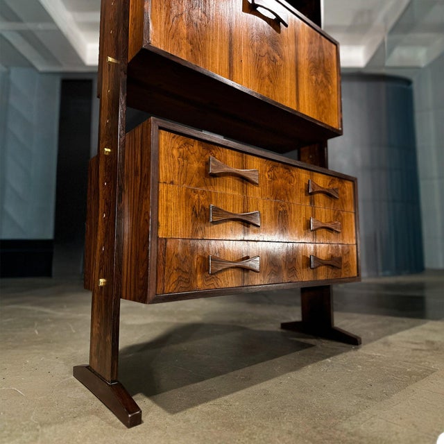 Modular Brazilian Rosewood Shelving Unit by Ernesto Hauner, Brazil, 1960s - Lot 182A For Sale In New York - Image 6 of 12