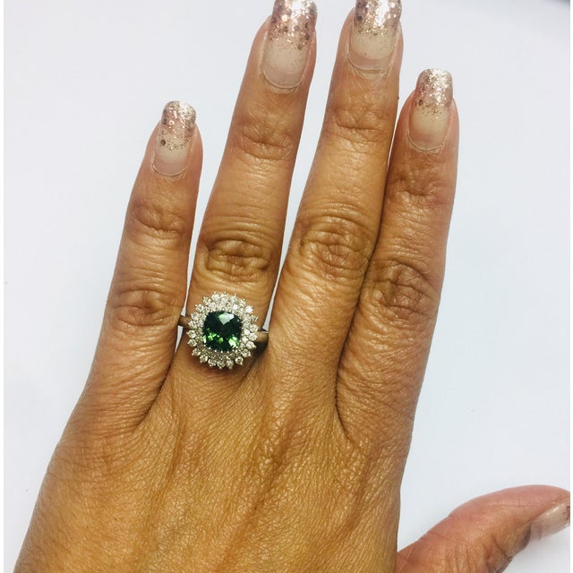 2.21 Carat Green Tourmaline and Diamond Ring 14 Karat White Gold, Size 7 For Sale - Image 4 of 5