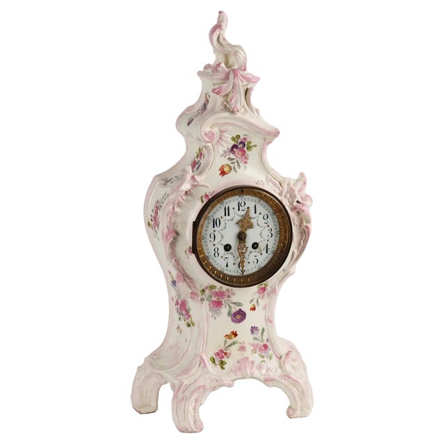 French Baroque Style Countertop Clock in Porcelain, 1800s For Sale