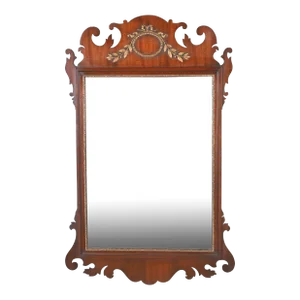 Kindel Furniture Georgian Carved Mahogany and Gold Gilt Framed Wall Mirror