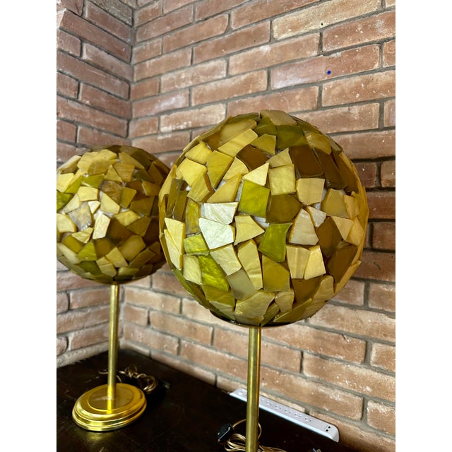 Mid Century Modern Chuck Lucite Lamps on Brass Bases. For Sale - Image 4 of 12