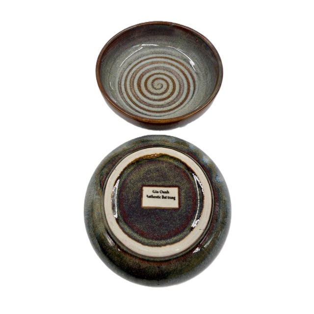 Vietnamese Dual-Glaze Stoneware Ceramic Salad Bowls With Spiral Motif - Set of 4 For Sale - Image 4 of 7