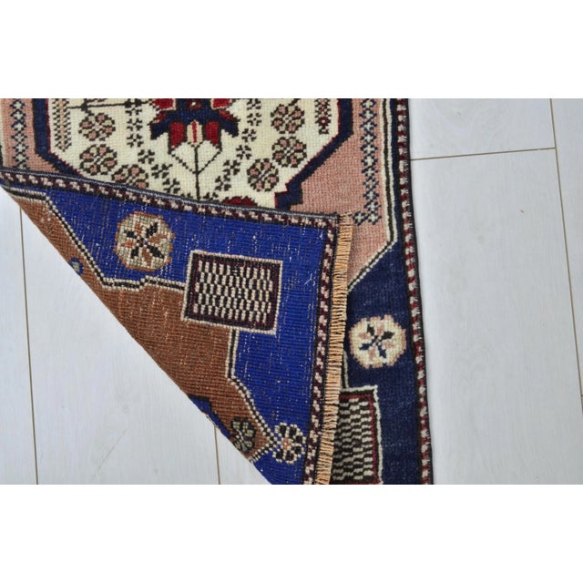 1960s 1960s Muted Modern Design Oushak Small Rug For Sale - Image 5 of 6