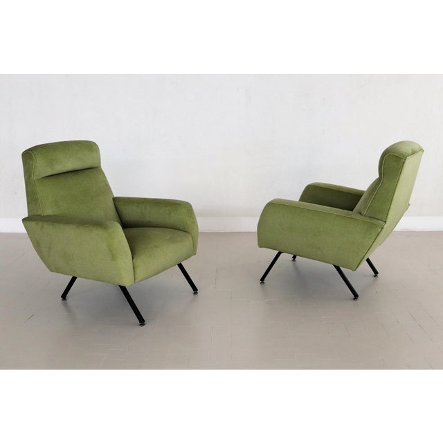 Vintage Italian Lounge Chairs in Green Velvet, 1960s, Set of 2 For Sale - Image 9 of 16