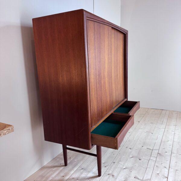 Vintage High Sideboard by Axel Christiansen for Aco Møbler, 1960 For Sale - Image 4 of 6