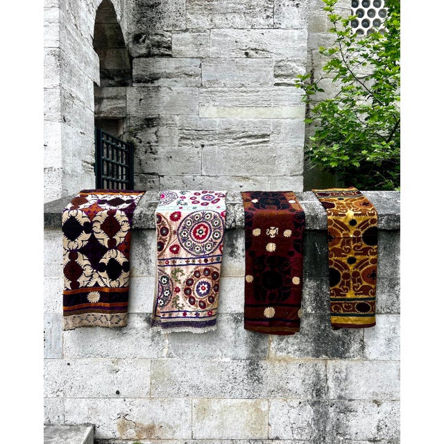 1970s 1970s Vintage Suzani Textile For Sale - Image 5 of 5