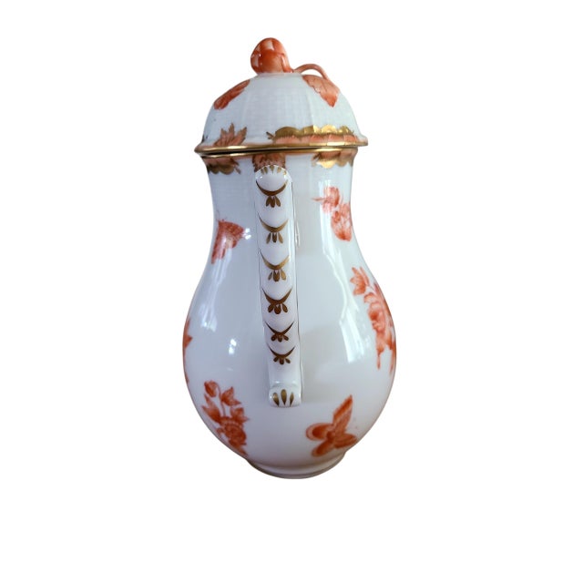 This vintage Herend 8.5” high coffee pot features Fortuna rust pattern. Made of high-quality porcelain, this original hand...