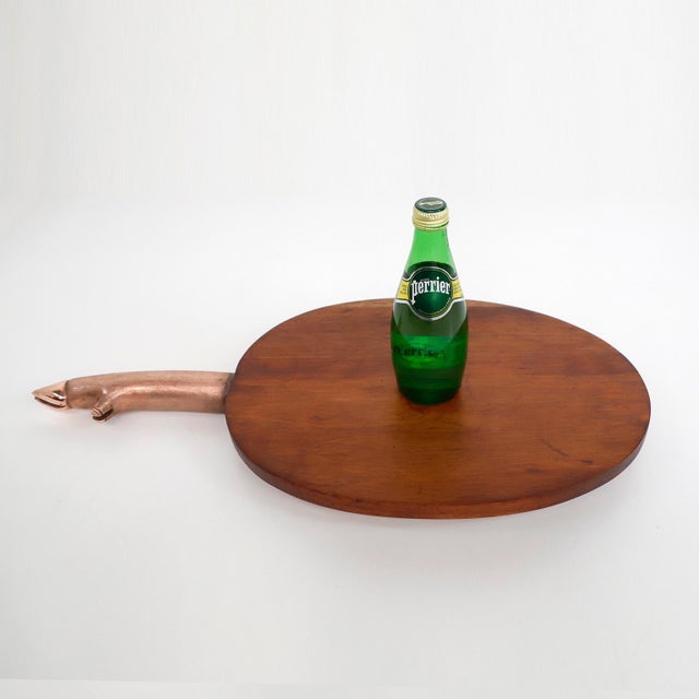 Mexican Cutting and Presenting Board Made of Wood and Copper Handle in Pig's Foot Form For Sale - Image 3 of 4