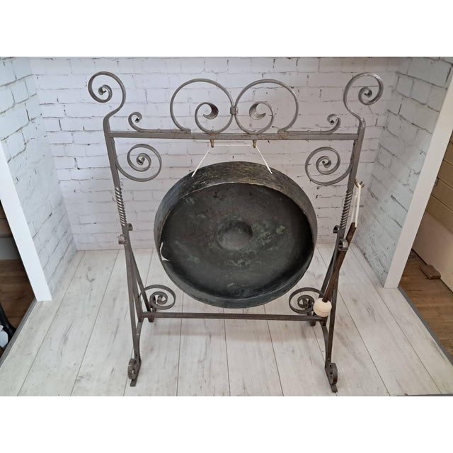 Large Victorian Brass Gong with Mallet Oak Stand, 1890s For Sale - Image 13 of 18