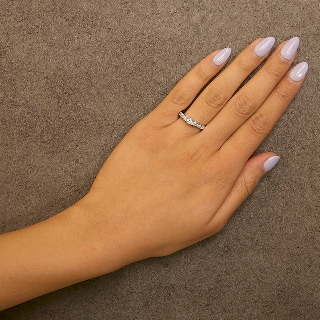 Early 21st Century 10K White Gold 1/2 Cttw Diamond Three Stone Ring - Size 8 For Sale - Image 5 of 6