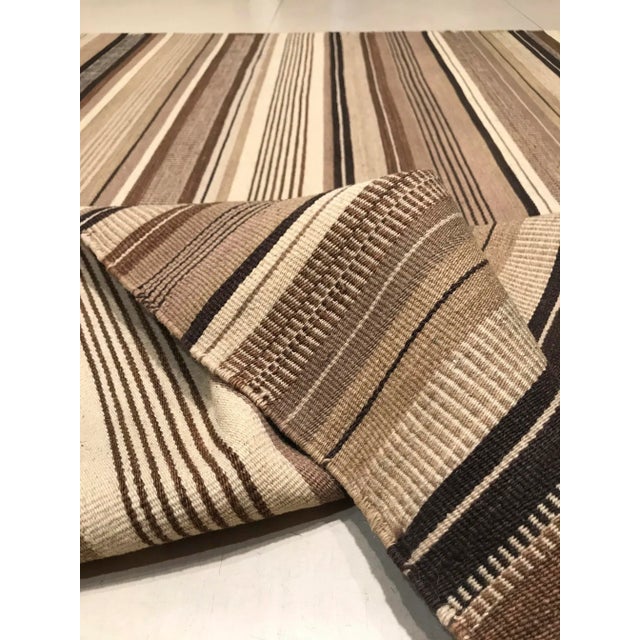 1980s Vintage Indian Rug, 1980 For Sale - Image 5 of 6