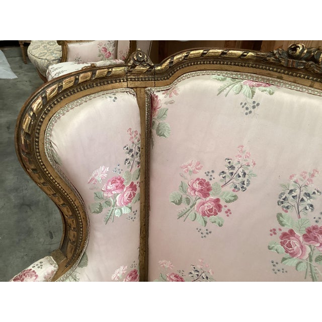 Rare Louis XVI Gilt Salon Set W/Original Silk Floral Upholstery For Sale - Image 9 of 17