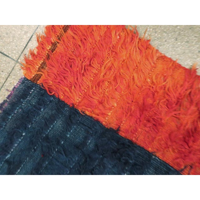 Textile Galerie Shabab Collection Mid-20th Century Turkish Tulu Rug For Sale - Image 7 of 9