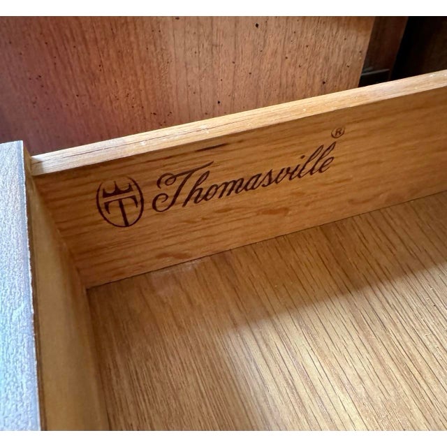 Vintage Thomasville French Provincial Display and Buffet Cabinet For Sale - Image 9 of 12