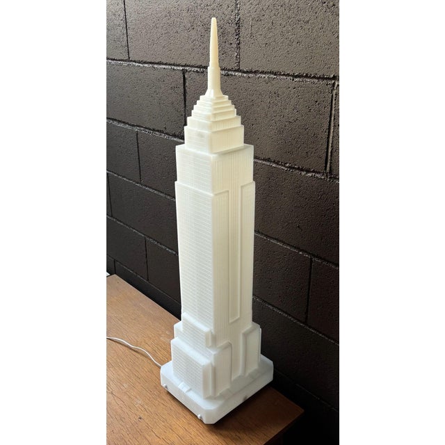 Empire State Building Table Lamp by Midori, 1980s For Sale - Image 6 of 9