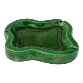 Example of Ashtrays and Catchalls