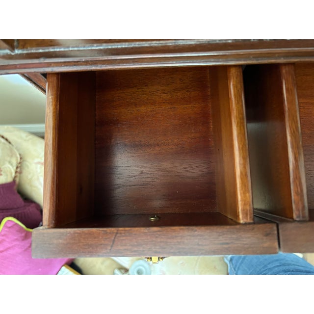 1980s Henrietta Spencer-Churchill for Maitland-Smith Hanging Wall Cabinet For Sale In West Palm - Image 6 of 9