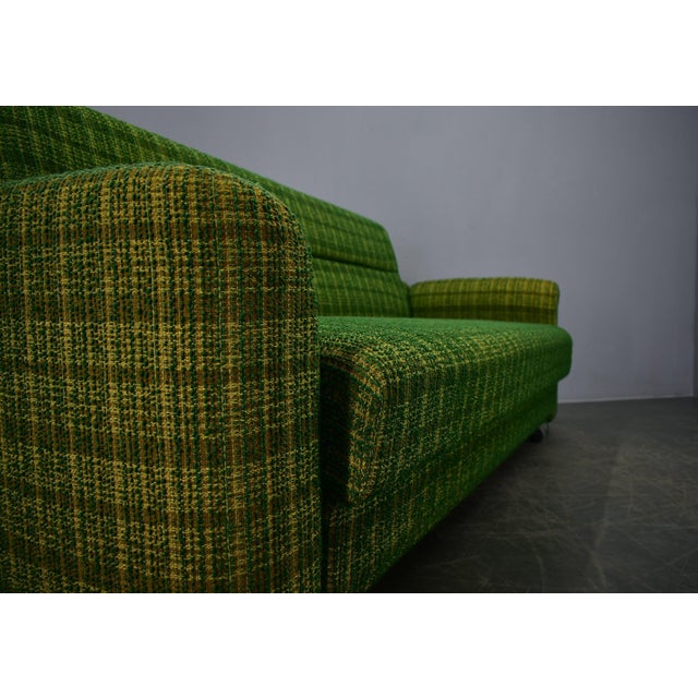 Vintage Italian Three-Seater Sofa in Green, 1970s For Sale - Image 3 of 18