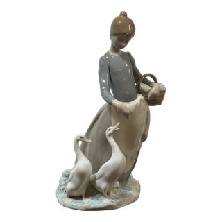 Fulgencio García for Lladró Pacing the Ducks Porcelain Figurine, Signed For Sale