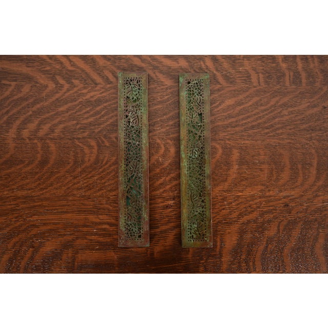 Tiffany Studios New York Grapevine Bronze Blotter Ends With Leather Desk Blotter For Sale - Image 10 of 14