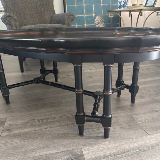 Chinoiserie 1990s Mainland-Smith 67-601 Pie Crust Tray Table For Sale - Image 3 of 6