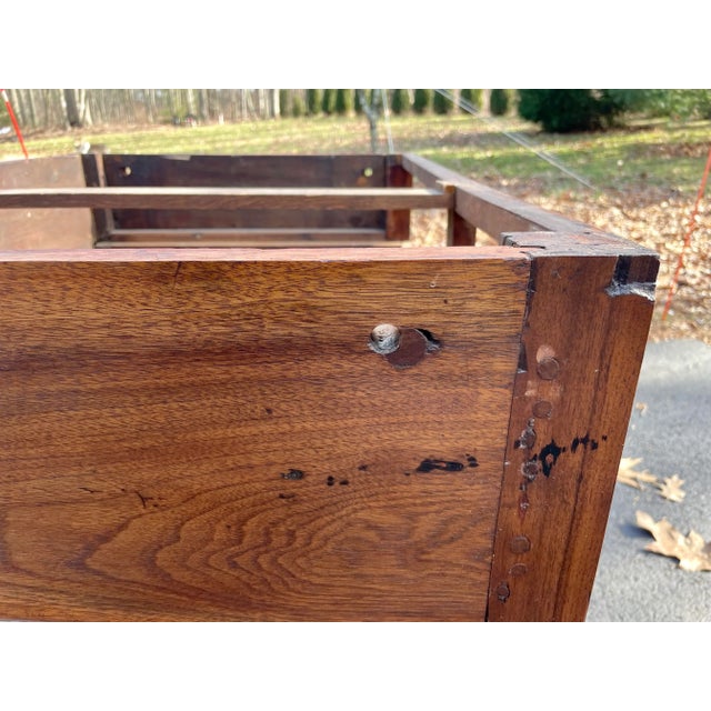Brown Antique Tavern Table in Queen Anne Style of Pennsylvania Origin. For Sale - Image 8 of 12