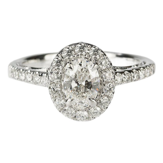 Late 20th Century 0.75 Oval Ring, Size 6.5 For Sale