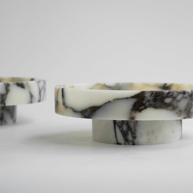 Cyclo Calacatta Marble Bowl from Kiwano Concept For Sale - Image 4 of 6