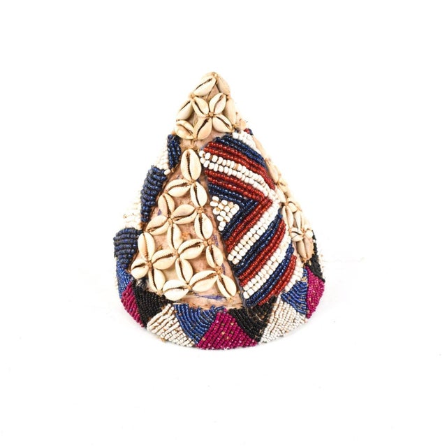 Early 20th Century Kuba Beaded Noble's Hat with Cowrie Shells For Sale In Denver - Image 6 of 7
