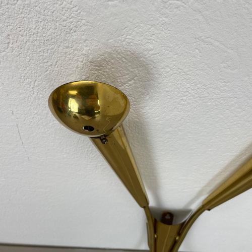 Gold Brass Theatre Wall Sconce Light bin the style of Stilnovo and Gio Ponti, Italy, 1950s For Sale - Image 8 of 18