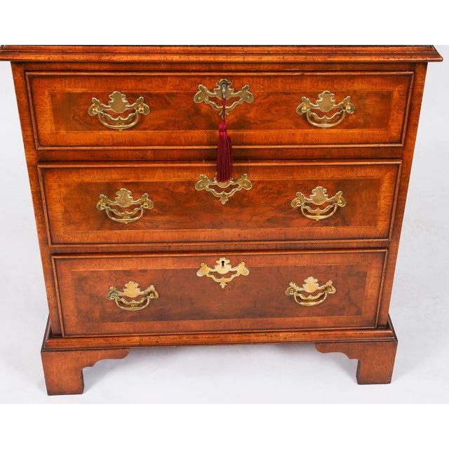 Vintage Bedside Tables in Burr Walnut, Set of 2 For Sale - Image 5 of 18