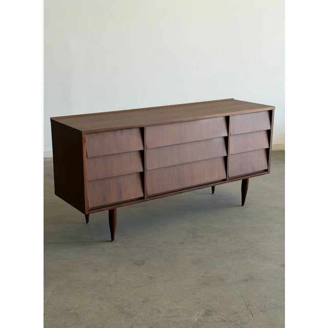 1960s Vintage Louvered 9 Drawer Dresser For Sale - Image 5 of 15