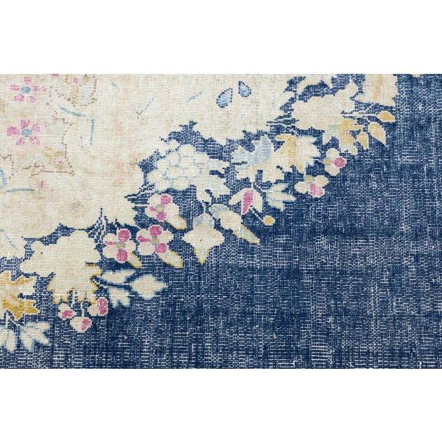 10x13 Antique Persian Kerman Rug - Large Floral Medallion - Navy & Cream For Sale - Image 9 of 11