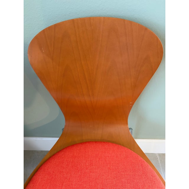 Orange Pair (2) MCM Knoll Studio Sprite Orange Molded Plywood Side Chairs For Sale - Image 8 of 16