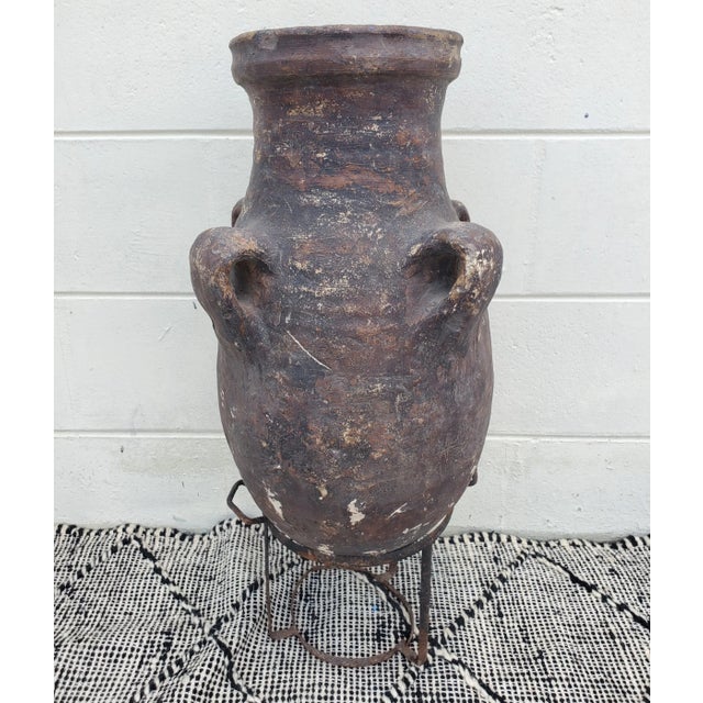 Metal 1950s Vintage Brown Moroccan Jar / Vase, Iron Base Included For Sale - Image 7 of 8