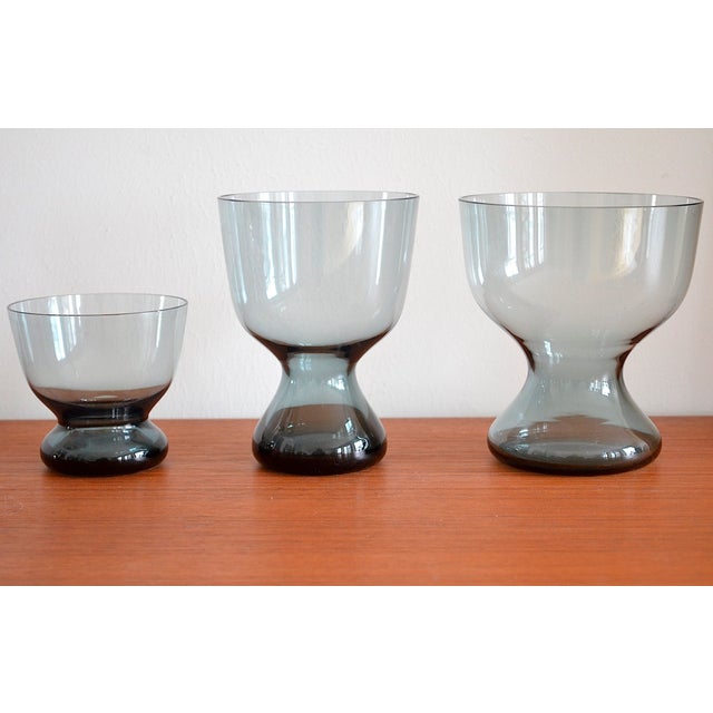 Gray Spindle Vases by Wilhelm Wagenfeld for WMF, 1960s, Set of 3 For Sale - Image 8 of 8