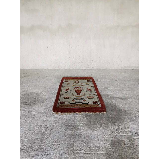 Swedish Grace Wool Rya Rug with Flower Motif, 1920s For Sale - Image 4 of 18