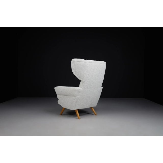 Wood Mid-Century High Back Lounge Chair in Bouclé Fabric, 1950s For Sale - Image 7 of 8